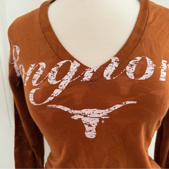 Texas Longhorn Women's Bundle -Long Sleeve Burn out Top, bracelet and ring - Picture 3 of 13